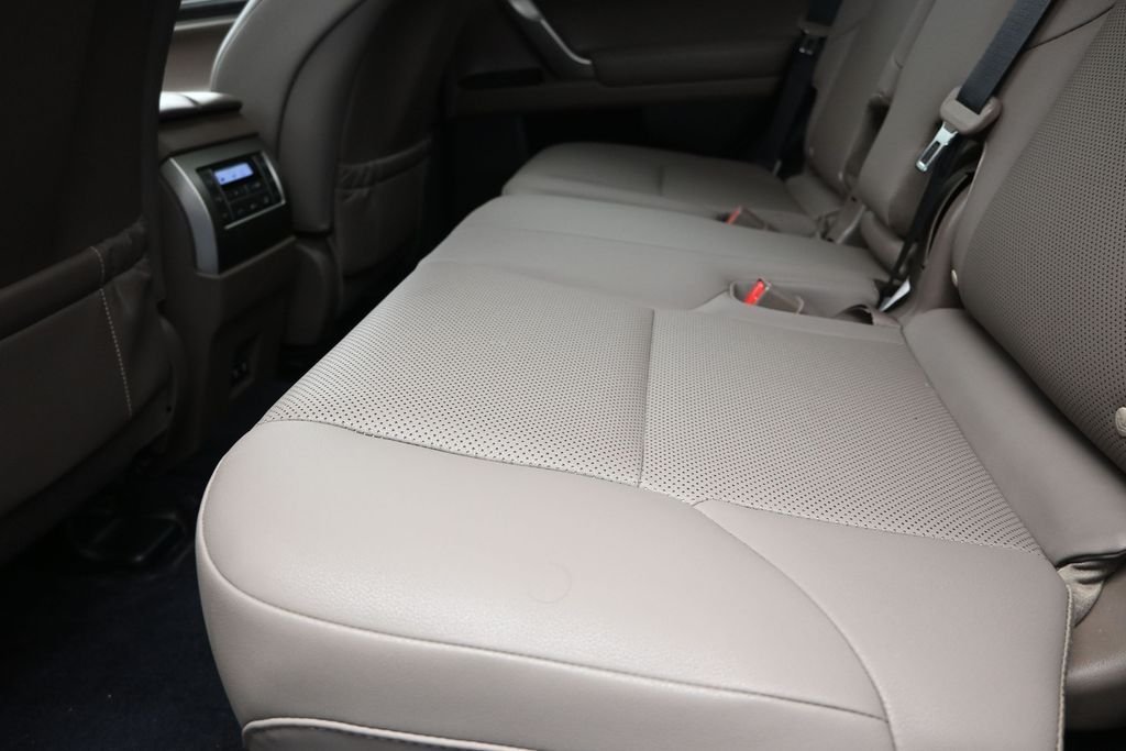2021 Lexus GX Base - Photo 16