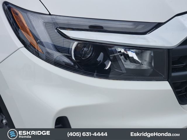 New 2026 Platinum White Pearl Honda RTL image 6