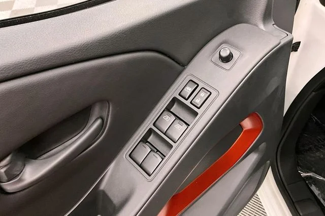 New 2026 Glacier White Nissan PRO-X image 33