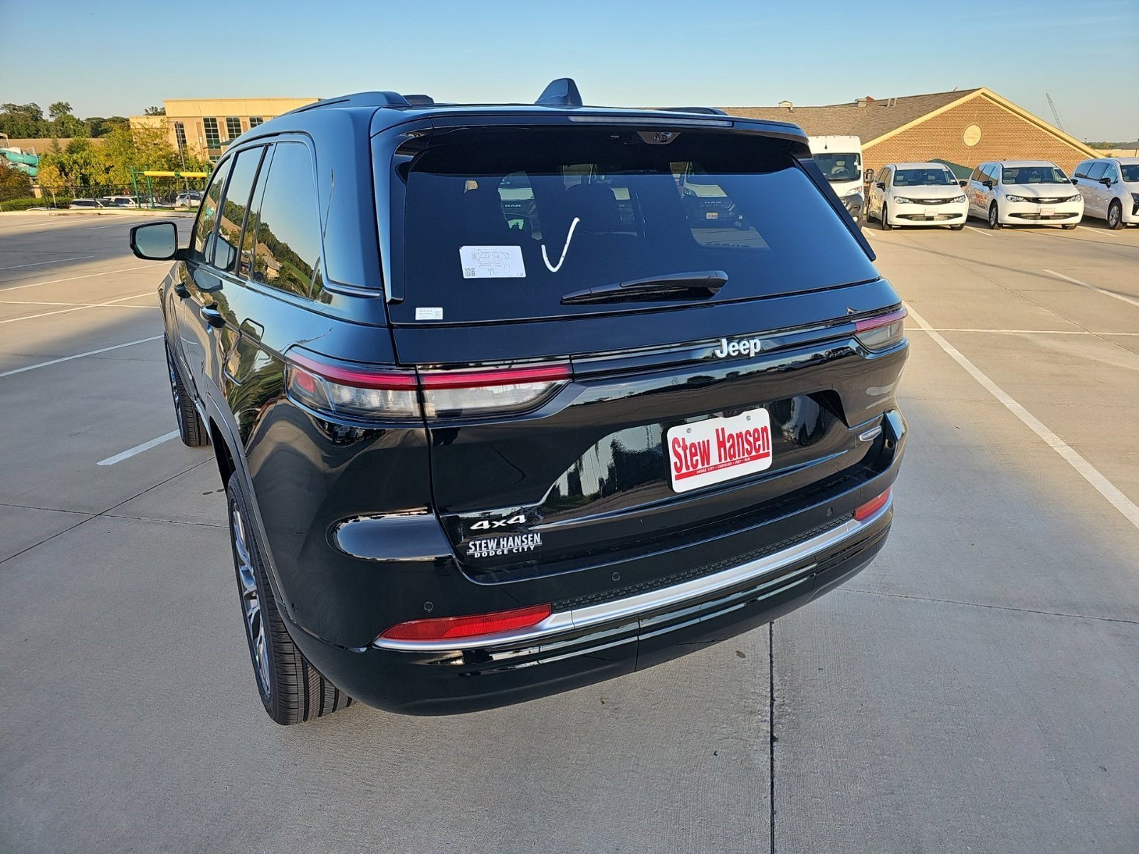 New 2027 High Gloss Black Jeep Summit image 3