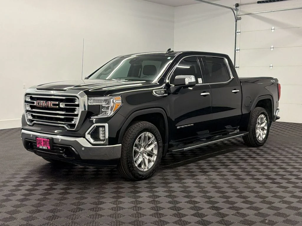 Used 2019 Onyx Black GMC SLT image 1