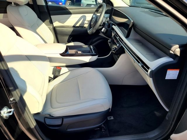 Certified Used 2025 Gray Hyundai SEL Convenience image 19