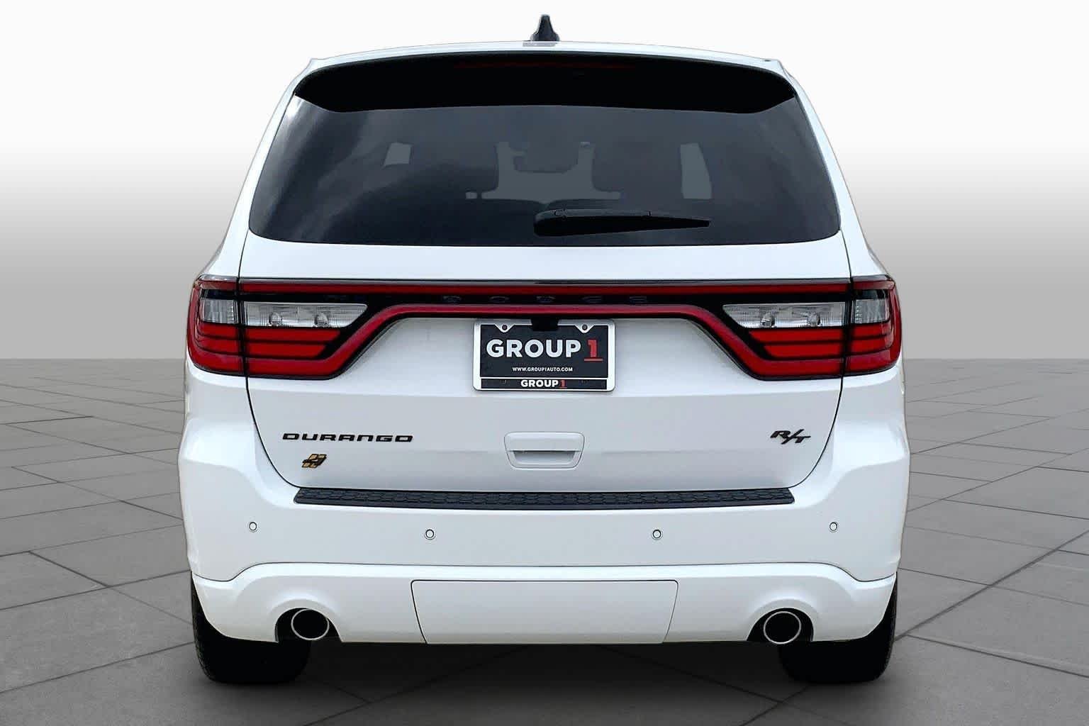 Used 2023 White Knuckle Clearcoat Dodge Hemi Orange image 5