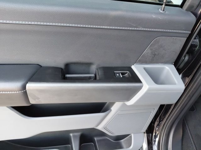 Used 2025 Black Ford XLT image 28