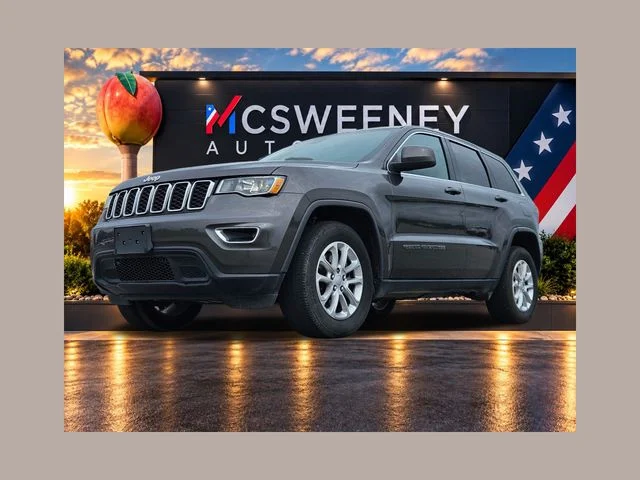 Used 2021 Gray Jeep Laredo E image 1