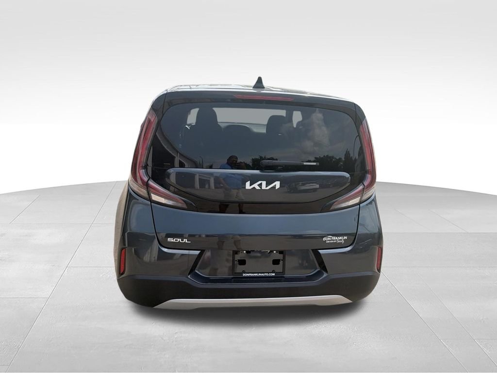 Used 2025 Gray Kia LX image 4