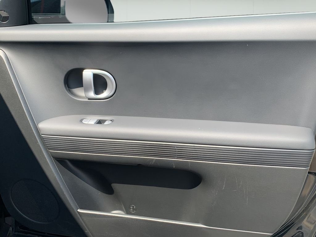 2023 Hyundai IONIQ 5 SE - Photo 33