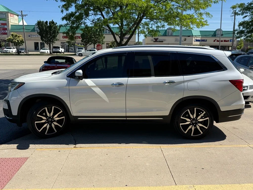 Used 2019  Honda Elite image 4