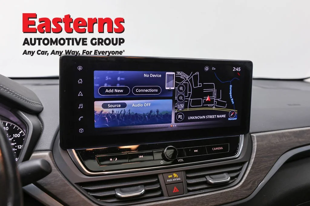 Used 2023 Black Nissan 2.5 SV image 19