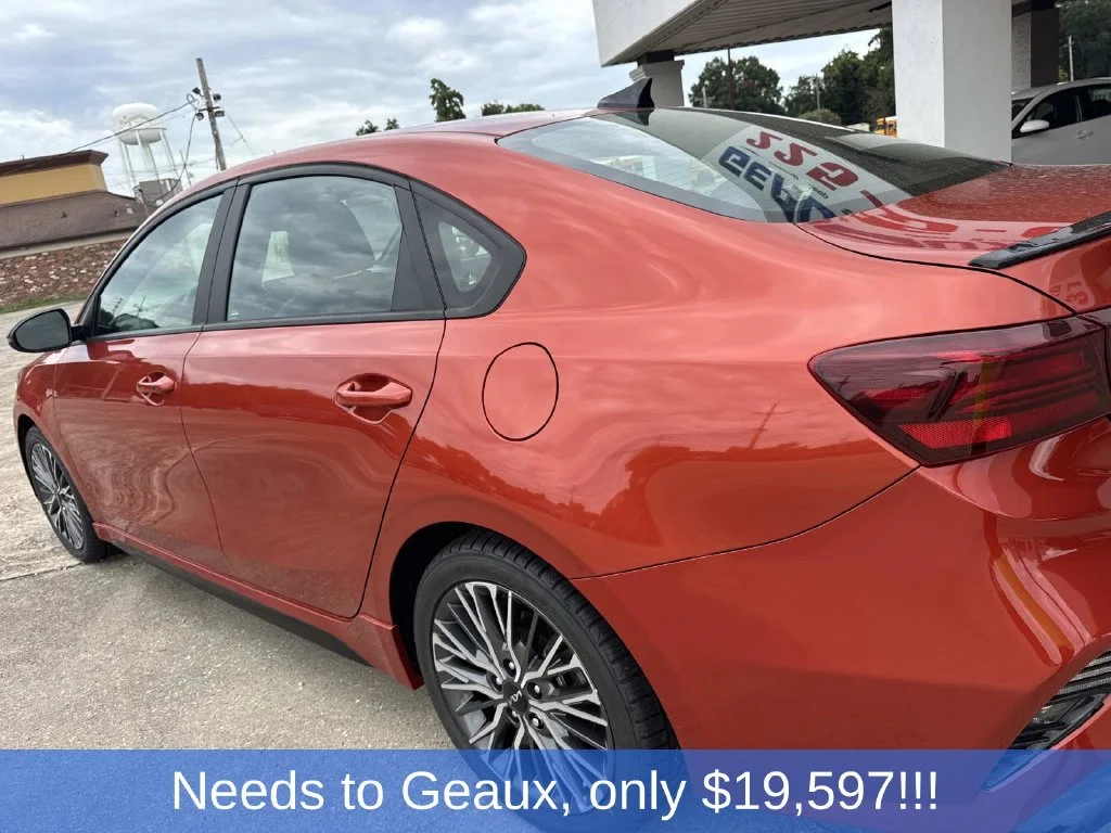 Used 2023 Red Kia GT-Line image 16