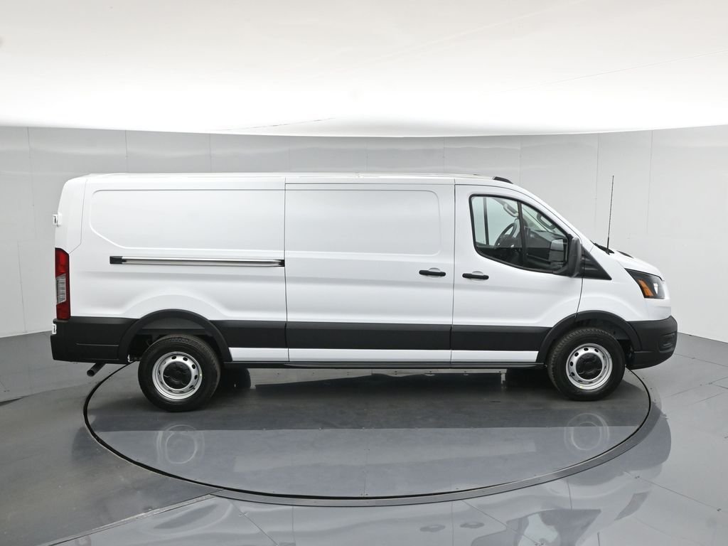 New 2026 Oxford White Ford Base image 37