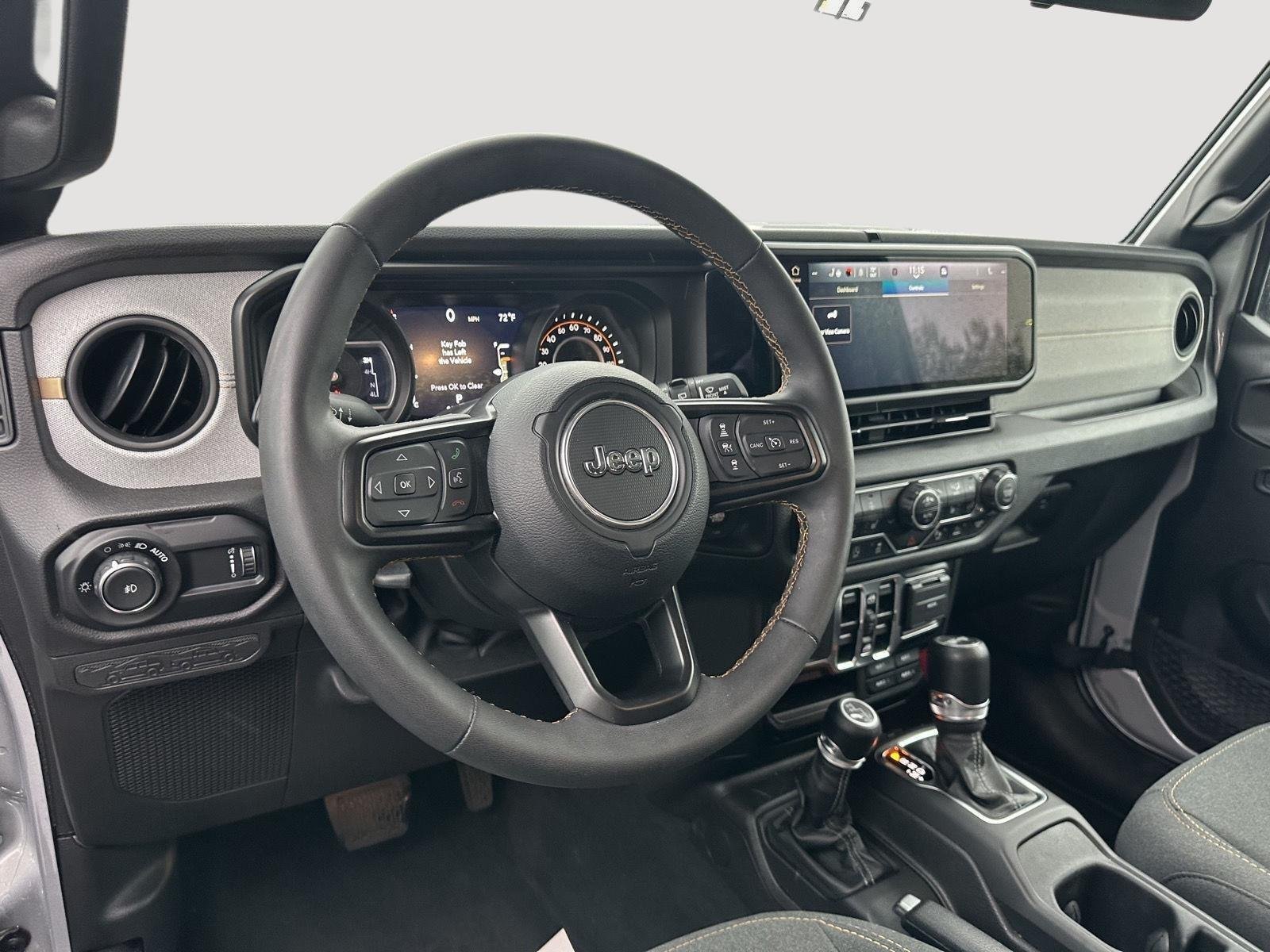 Used 2024 Silver Zynith Clearcoat Jeep Sport S image 10
