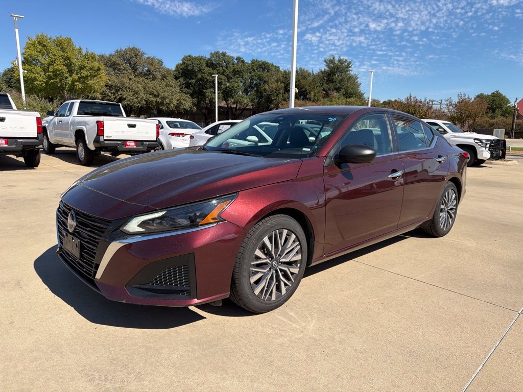 2025 Nissan Altima