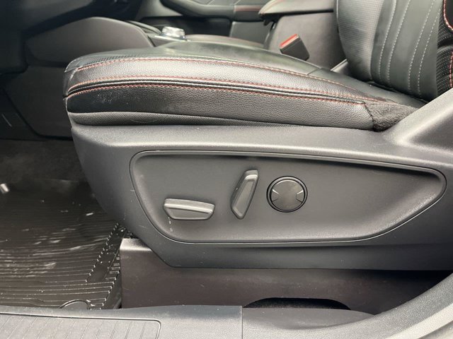 Used 2025 Vapor Blue Ford ST-Line Elite image 12