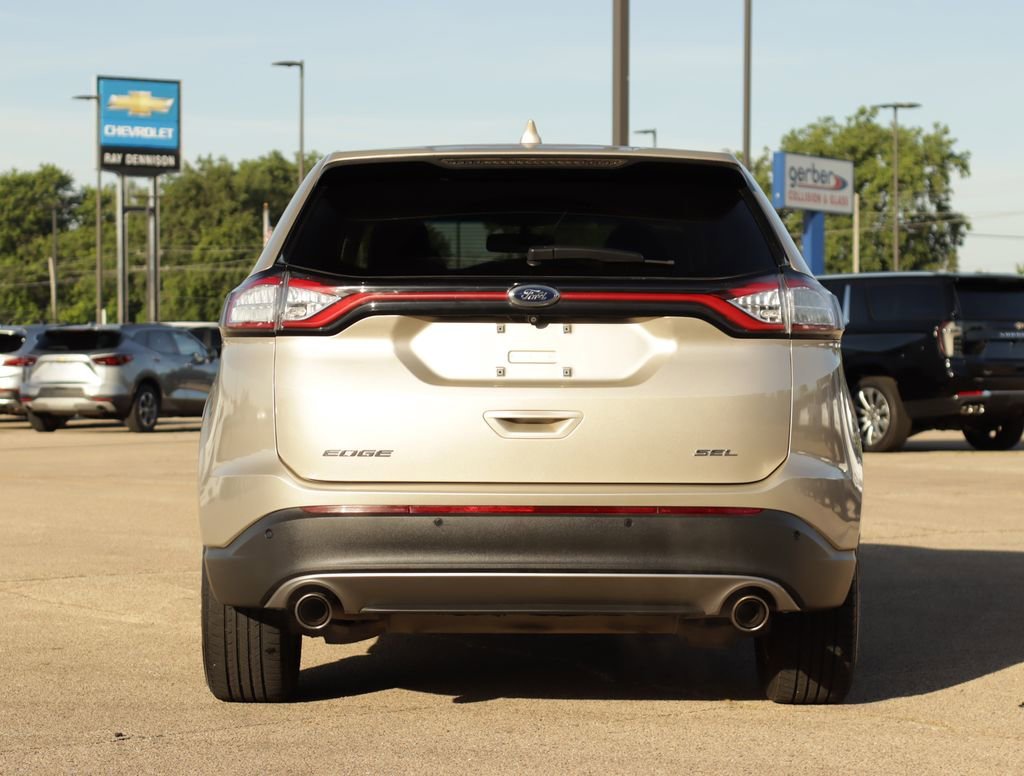 Used 2017 White Ford SEL image 6