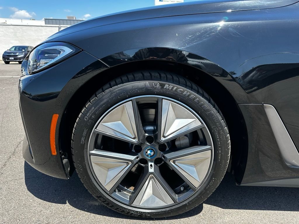 Used 2023 Jet Black BMW eDrive35 image 8