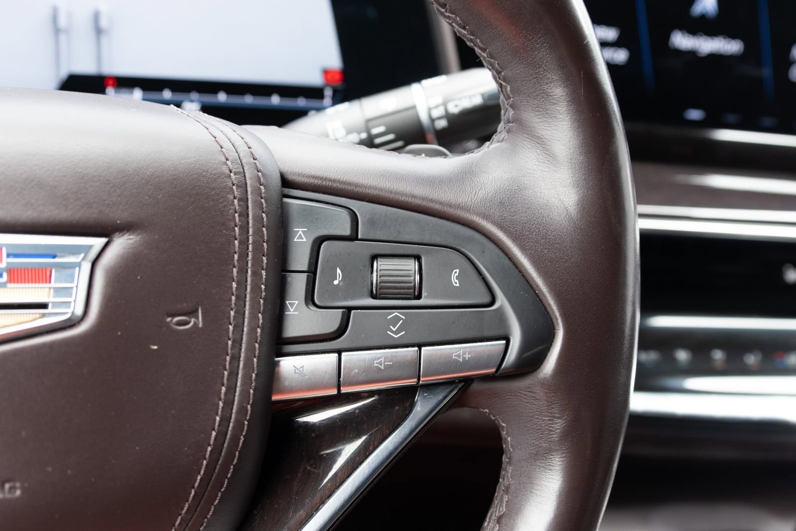 Used 2023 Galactic Gray Metallic Cadillac Sport Platinum image 8