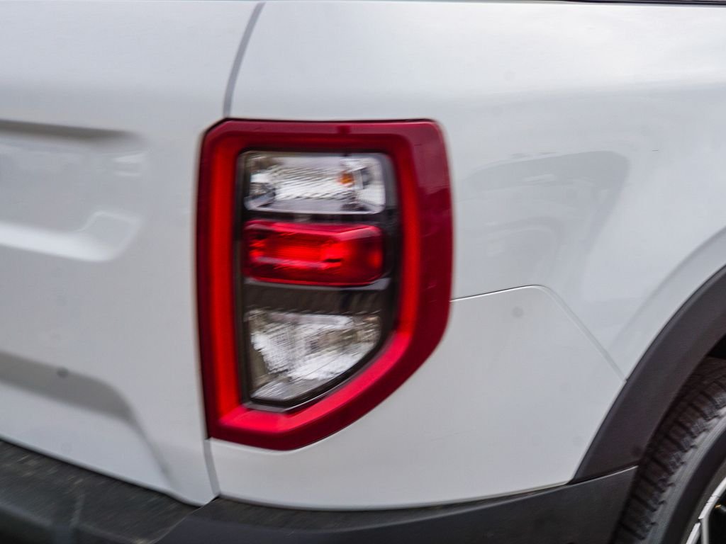 New 2026 Oxford White Ford Outer Banks image 7