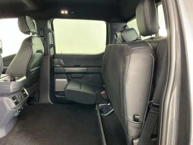 Certified Used 2024  Ford Lariat image 30