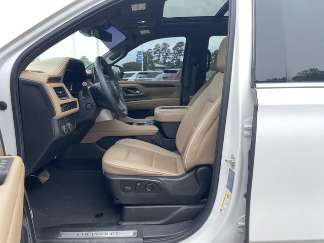 Used 2023 Beige Chevrolet Premier image 17