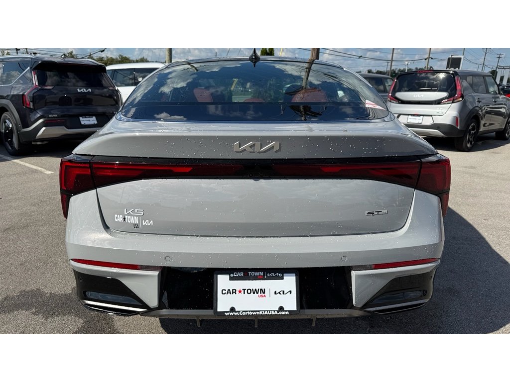 2026 Kia K5 GT-Line photo 4