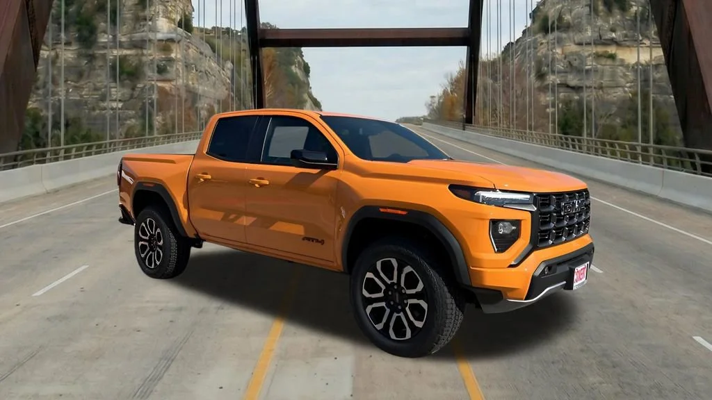2026 GMC Canyon 4WD AT4 Crew Cab Short Box's photo