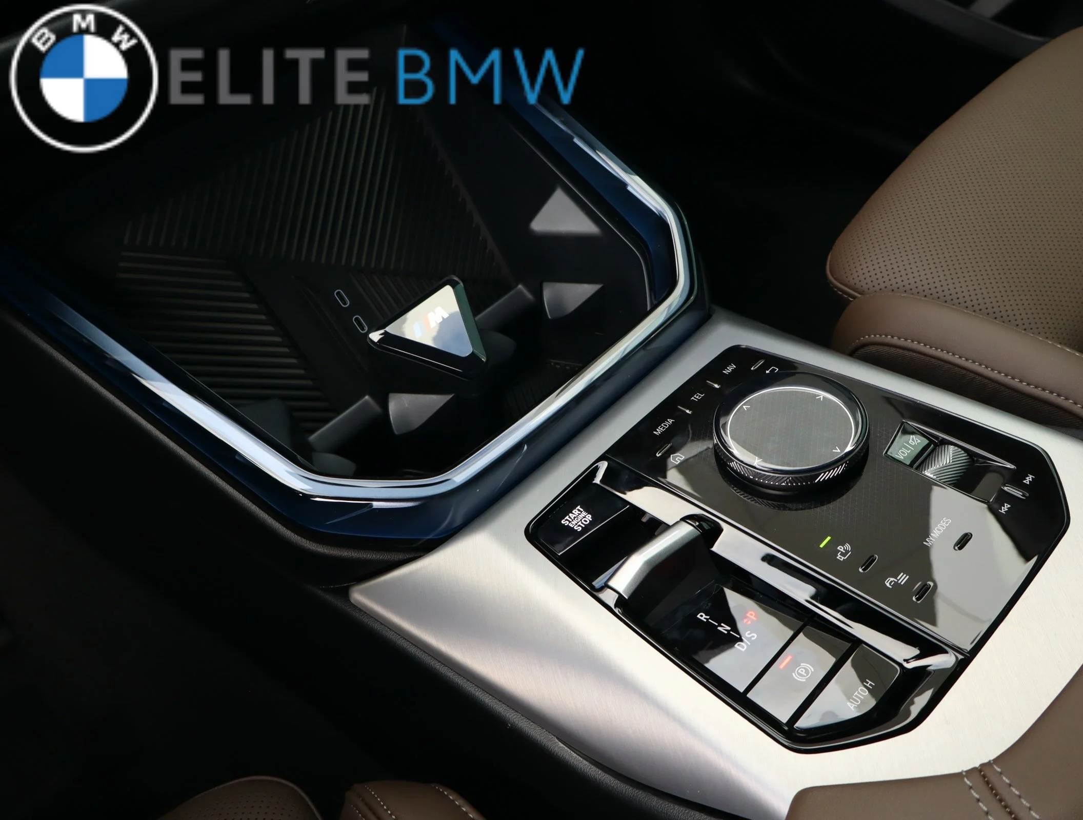 Used 2025 BROOKLYN GREY METALLIC BMW M50 XDRIVE image 21
