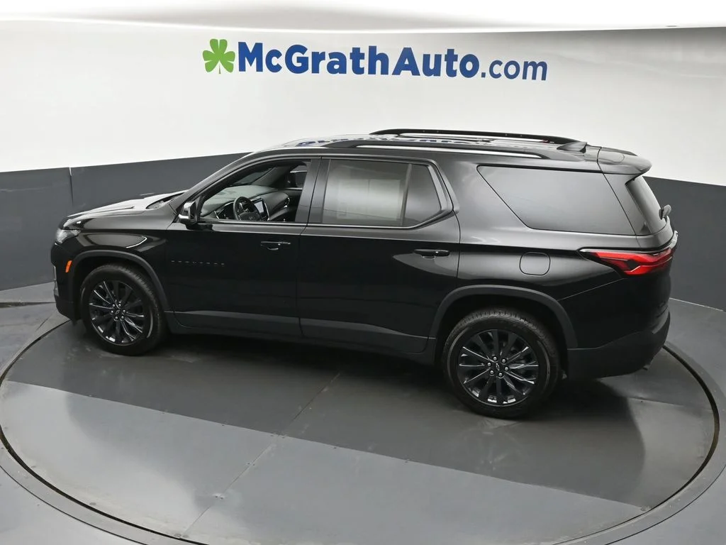 Used 2023 Black Chevrolet RS image 27