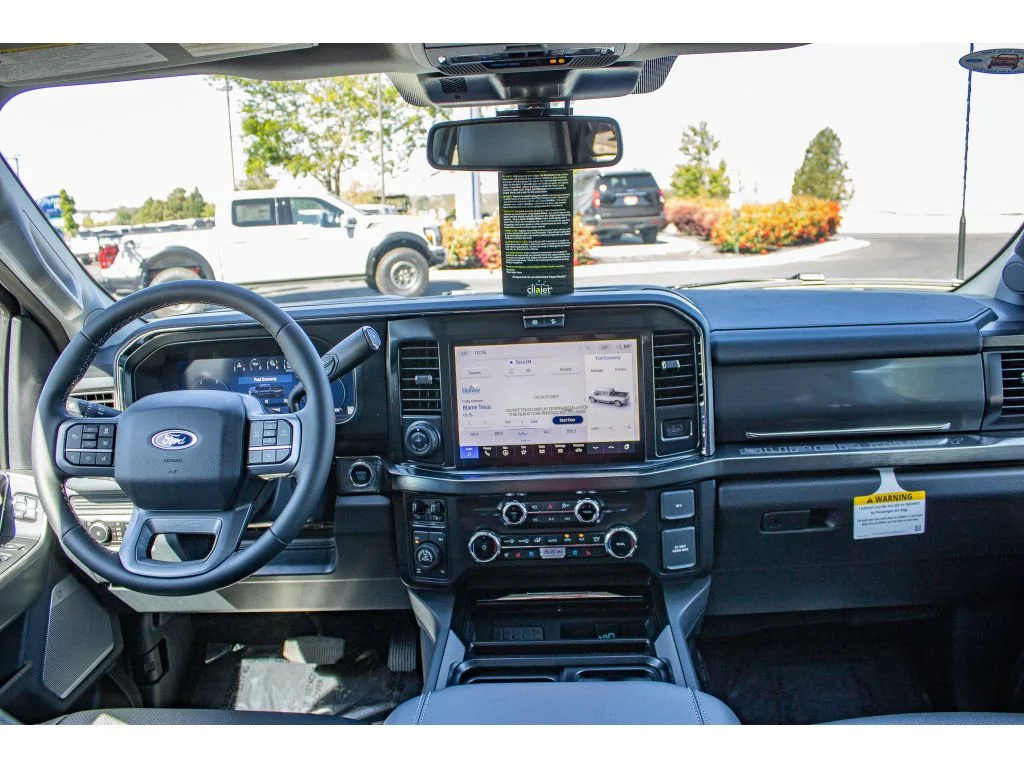 New 2026 Star White Metallic Tri-Coat Ford F-350® Lariat® image 25