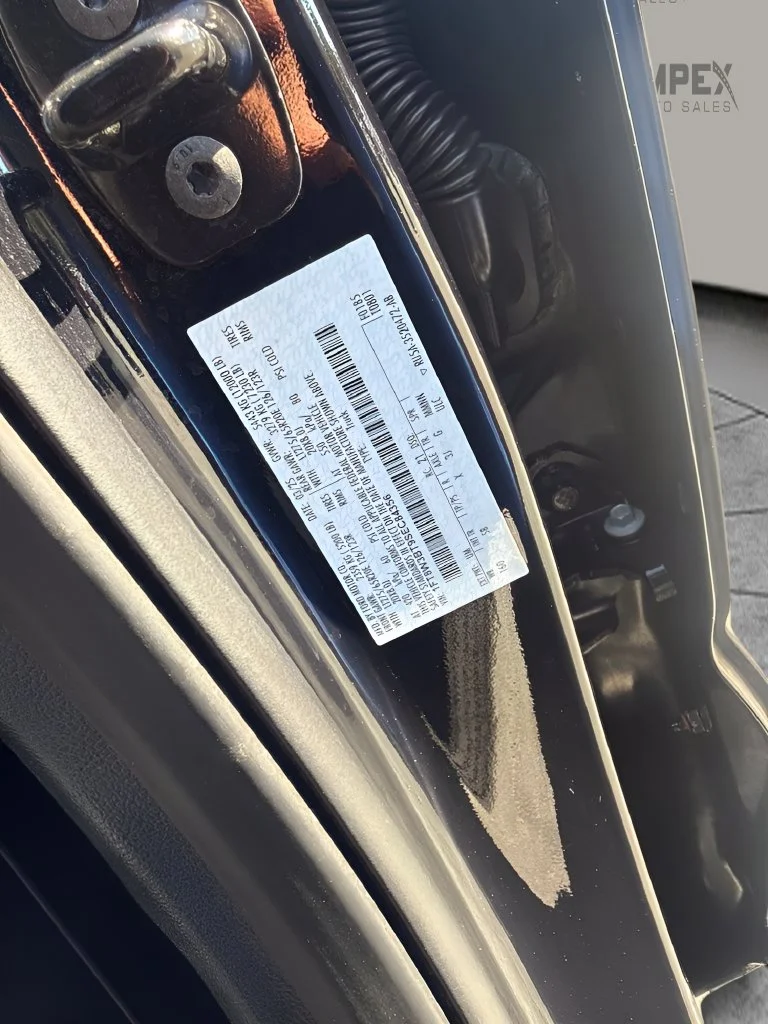 Used 2025 Black Ford Lariat image 36