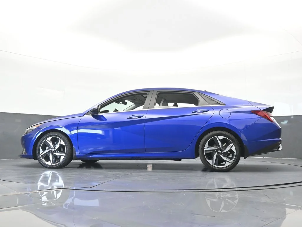 Used 2023 Intense Blue Hyundai Limited image 57
