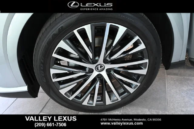 Certified Used 2024 Silver Lexus 350 Premium Plus image 22