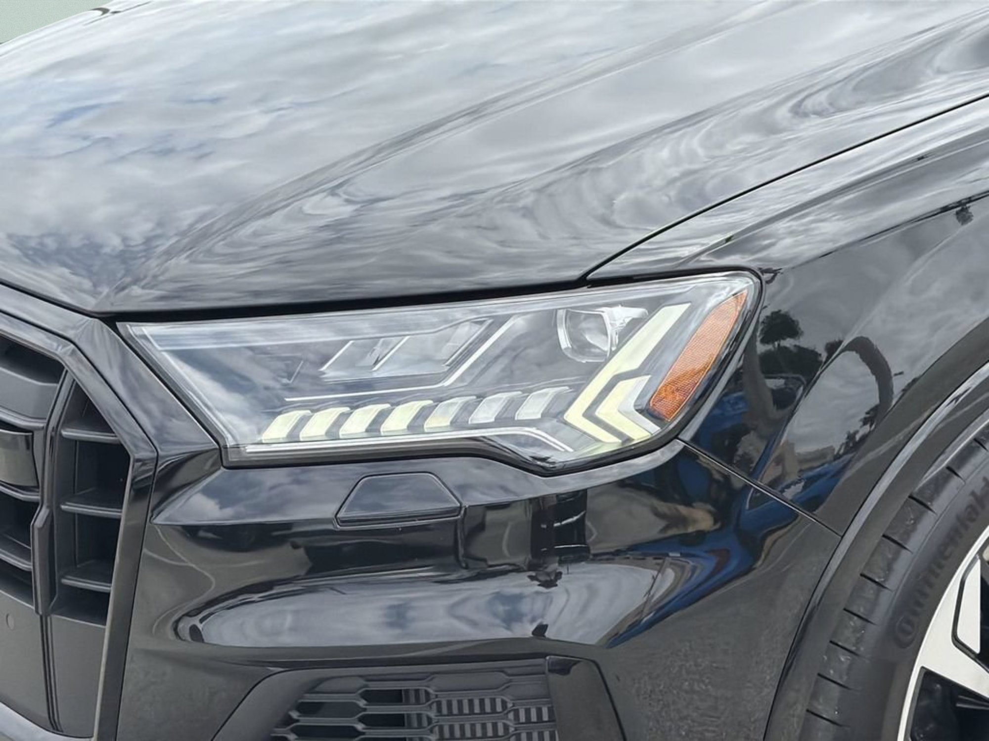 Used 2024 Mythos Black Metallic Audi Premium Plus image 32