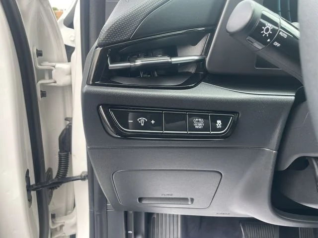2026 Kia Niro LX - Photo 21