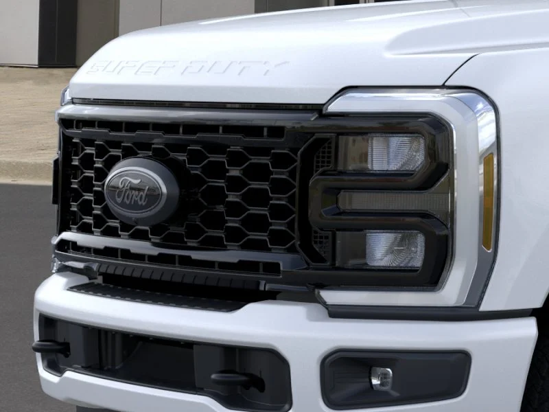 New 2026 Star White Metallic Tri-Coat Ford Lariat image 38