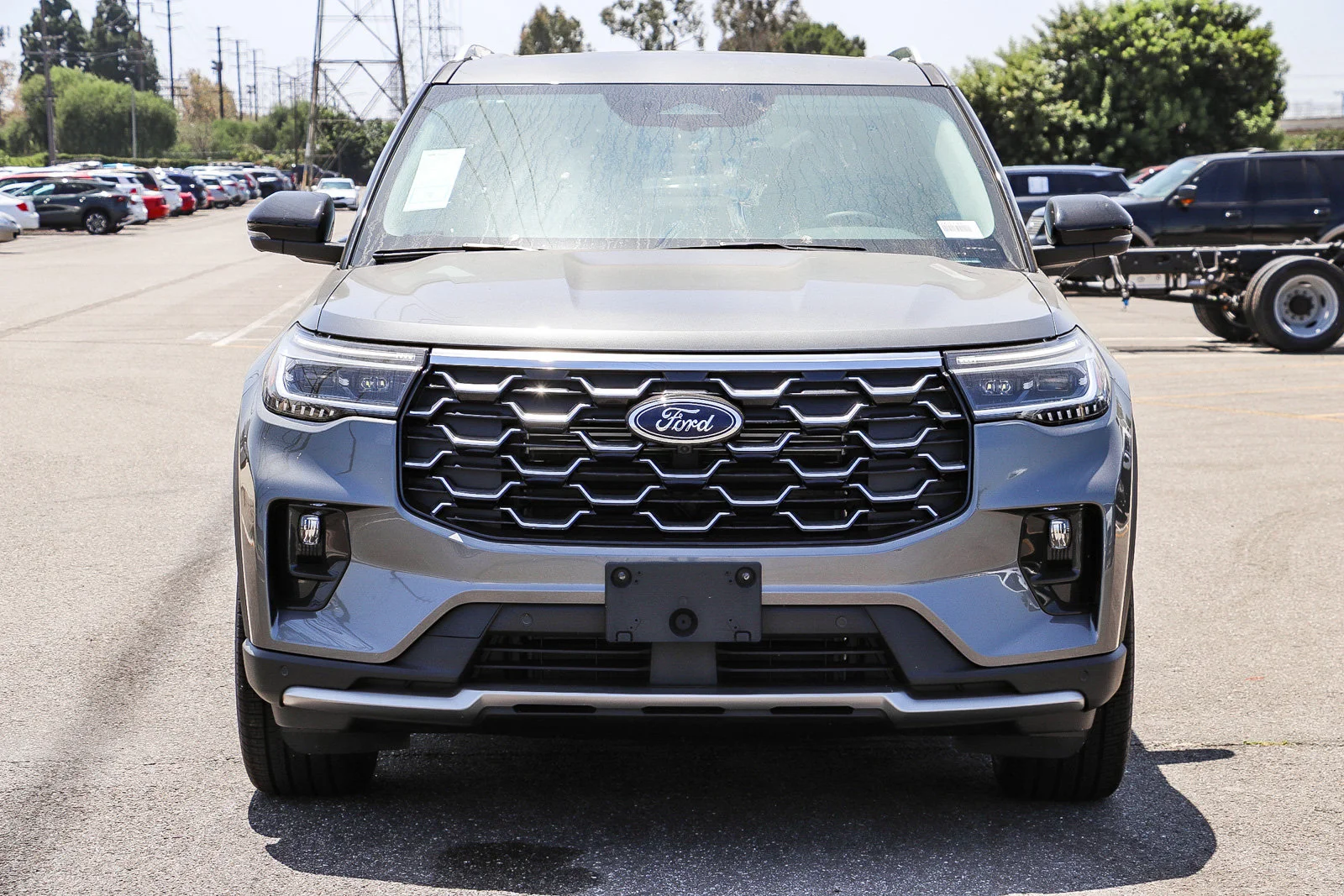 New 2026 Carbonized Gray Metallic Ford Platinum™ image 2