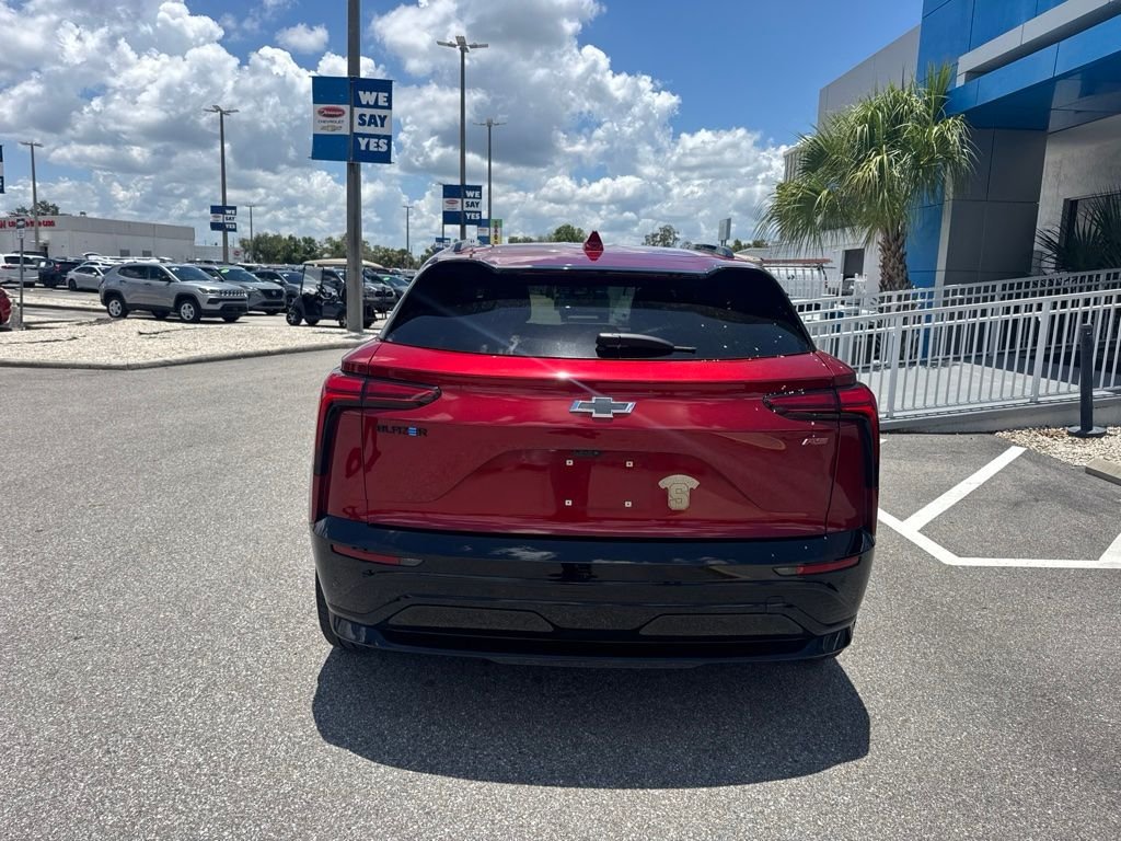 Used 2024 Red Chevrolet RS image 4