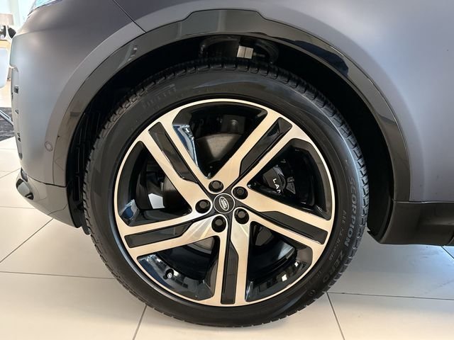 2026 Land Rover Discovery Tempest Edition - Photo 9