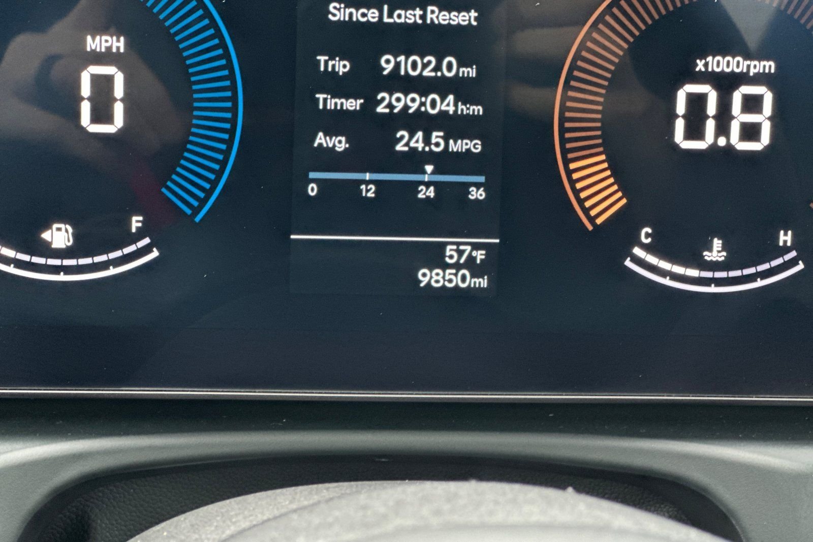 2025 Hyundai Santa Cruz SEL - Photo 28