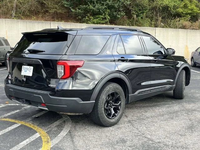 Used 2024 Black Metallic Ford Timberline image 3