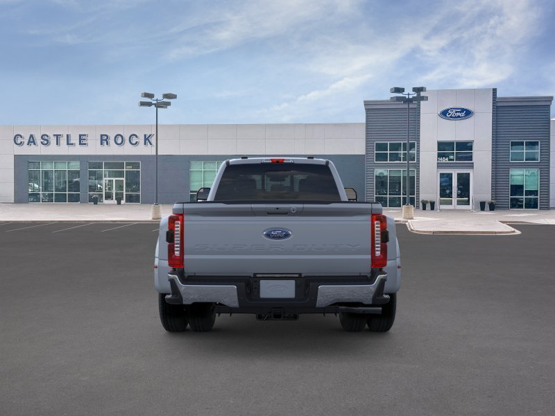 New 2026 Glacier Gray Metallic Tri-Coat Ford F-350® Lariat® image 5