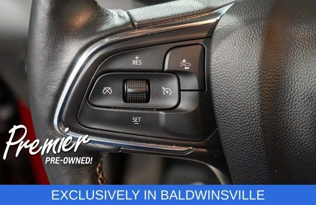 Used 2023 Red Buick Select image 21