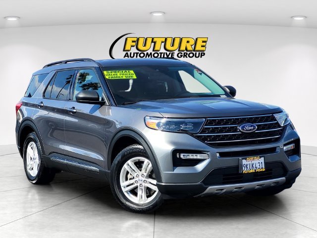 Used 2023 Gray Ford XLT image 1