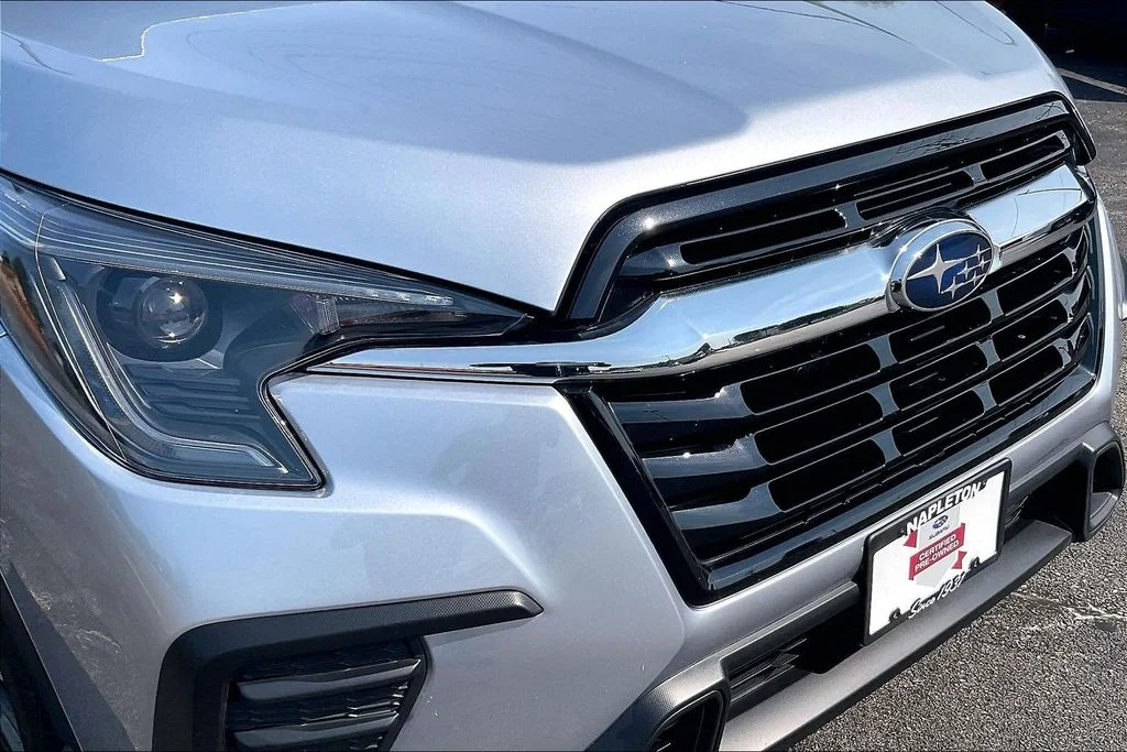Certified Used 2023 Silver Subaru Limited image 35