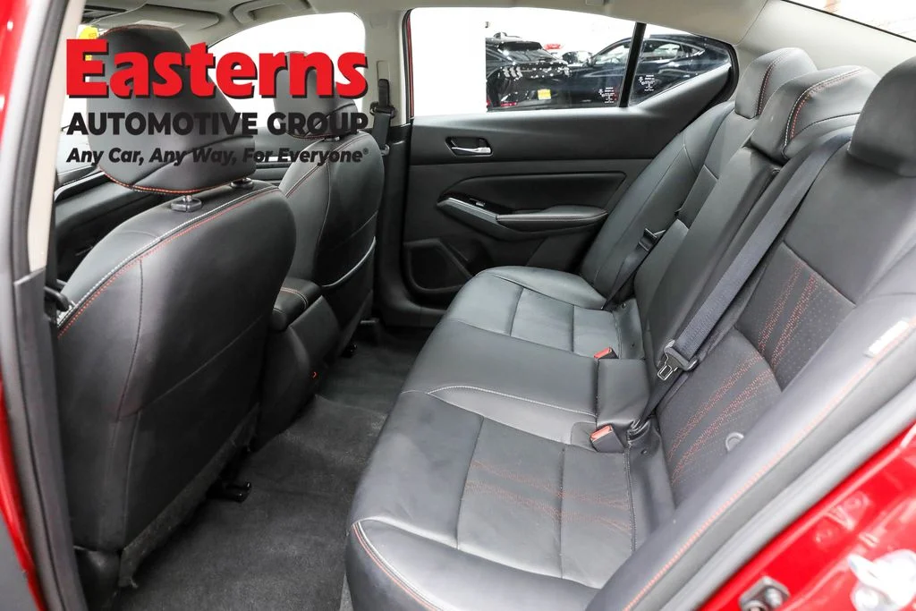 Used 2023 Red Nissan 2.5 SR image 22