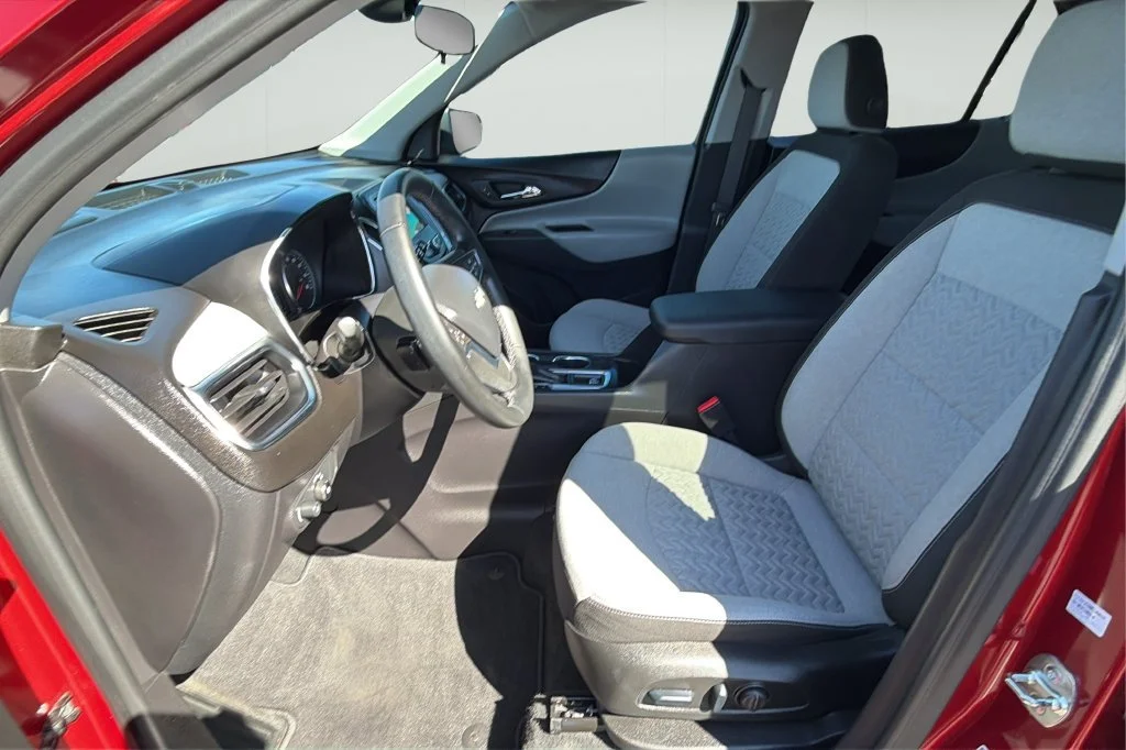 Used 2024 Radiant Red Tintcoat Chevrolet LT image 18