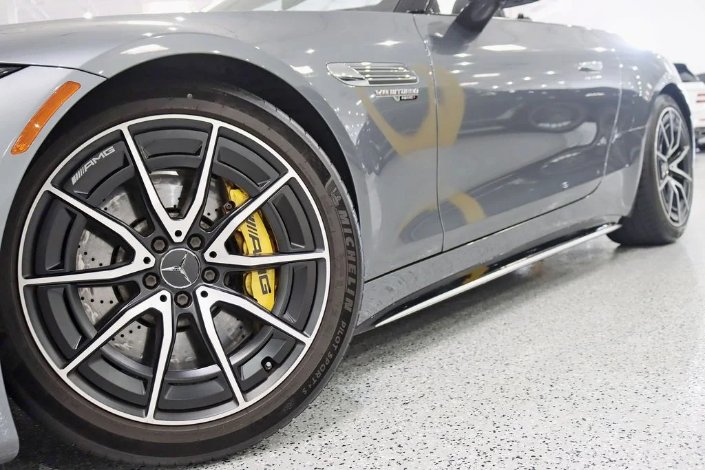 Used 2023 Gray Mercedes-Benz SL 63 AMG® image 5