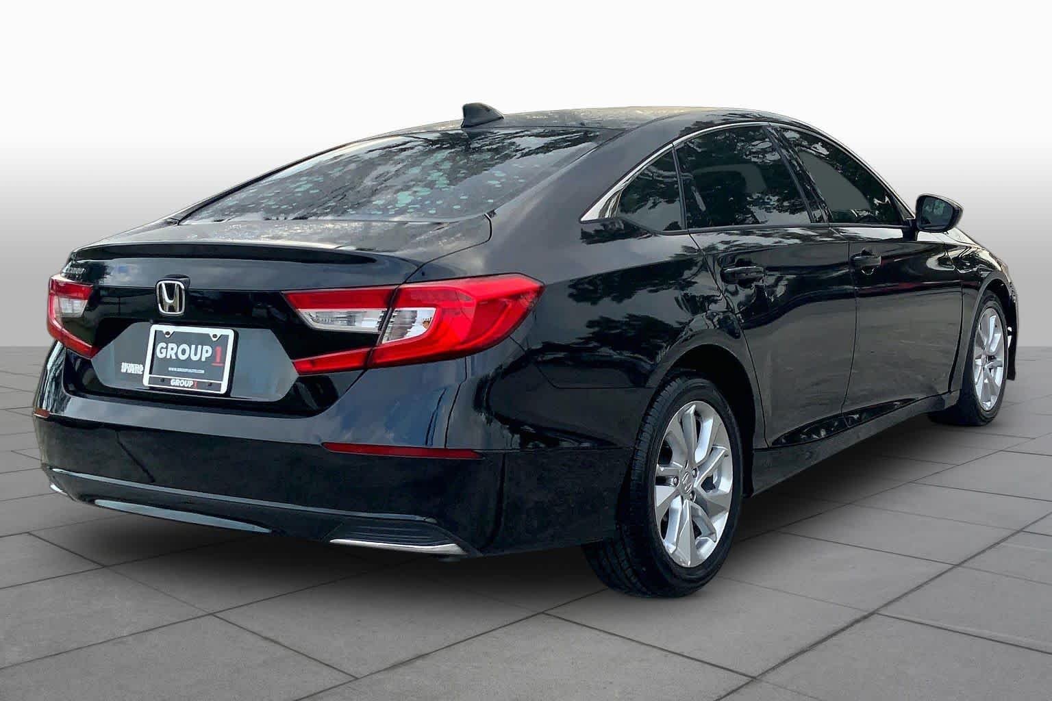Used 2020 Crystal Black Pearl Honda LX image 13