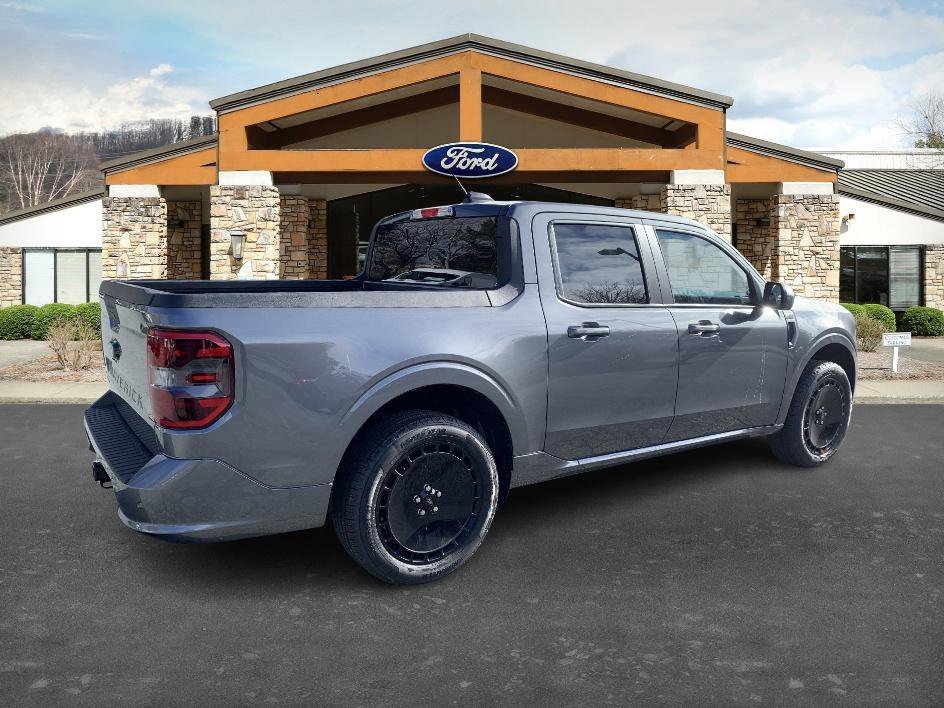 New 2026 Carbonized Gray Metallic Ford Lobo™ image 5