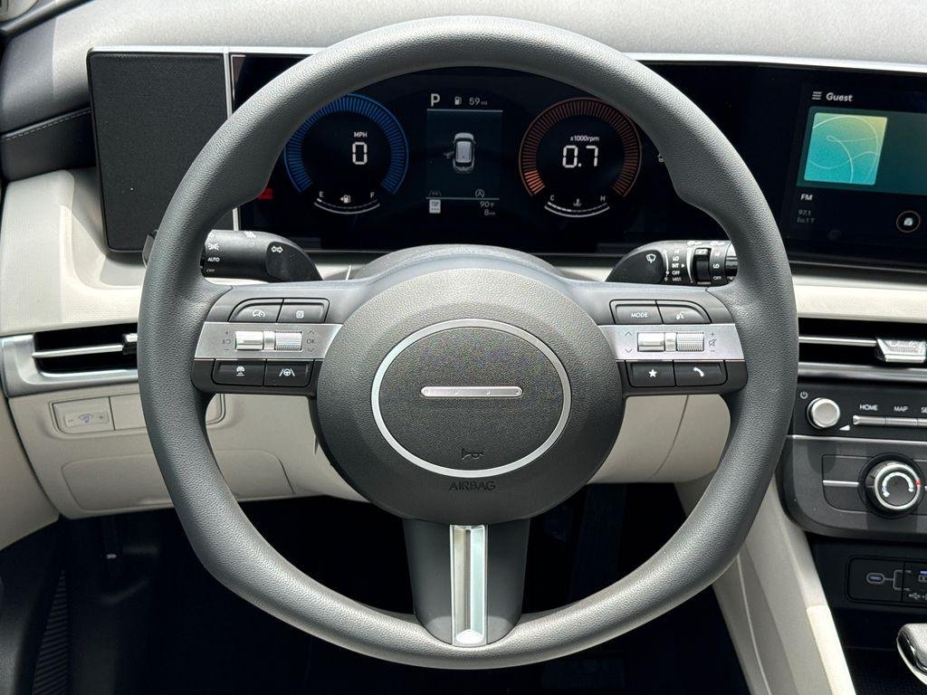 New 2026 White Hyundai SE FWD image 15